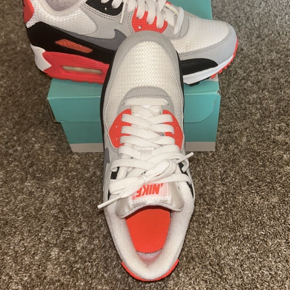 Nike Air Max 90 Infrared - Picture 4 of 6